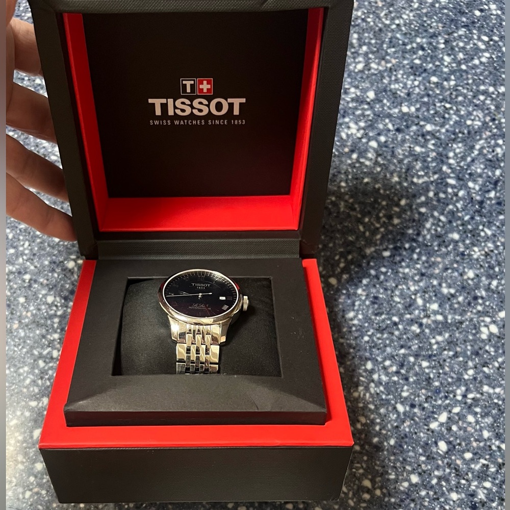 Tissot Silver Watch Stainless Steel Elegance